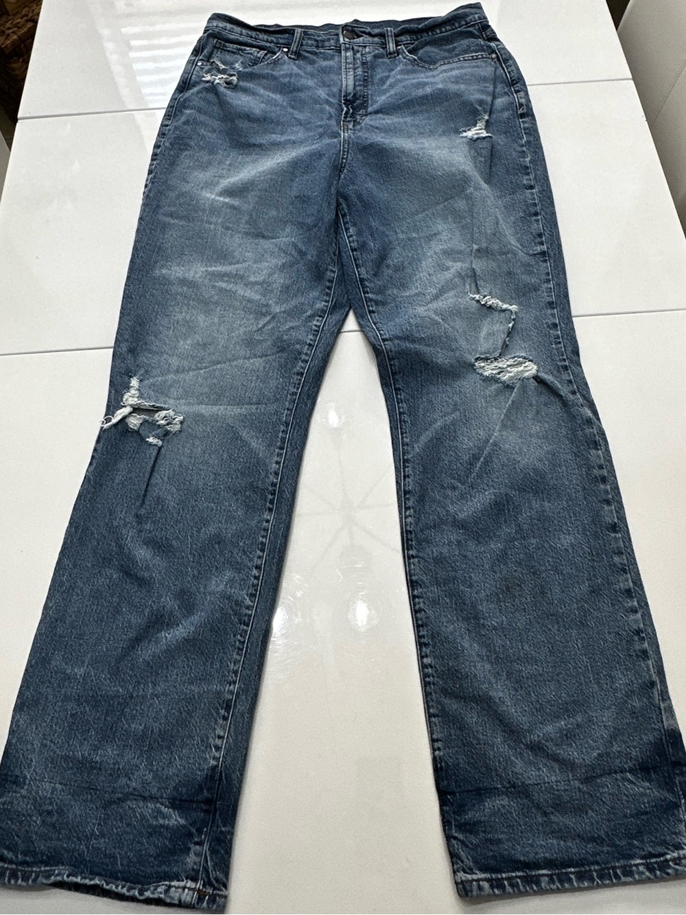 a.n.a Women's Distressed Straight-Leg Jeans - Denim Blue